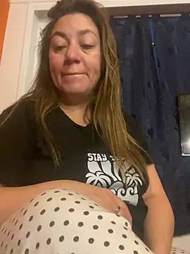 Luna-nevada online show from 03/18/26, 10:51