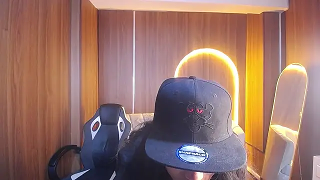  wendy b online show from 10/26/25, 08:26