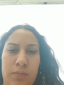 esmeralda jadees online show from 03/09/25, 06:43