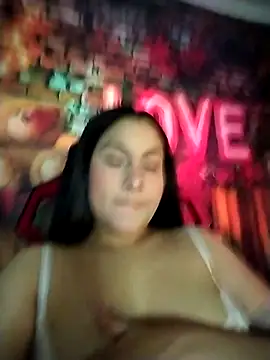 esmeralda jadees online show from 02/07/26, 08:56