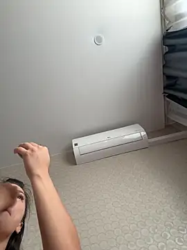 Snapshot of AleksandraRich chatting on 11/07/25, 03:28 AleksandraRich online show from 11/07/25, 03:28