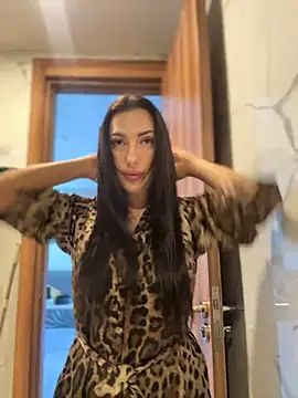 Snapshot of AleksandraRich chatting on 11/30/25, 01:20 AleksandraRich online show from 11/30/25, 01:20