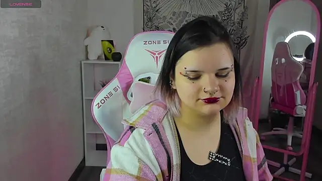 Snapshot of Jelly_Martie chatting on 03/10/25, 05:54 Jelly Martie online show from 03/10/25, 05:54