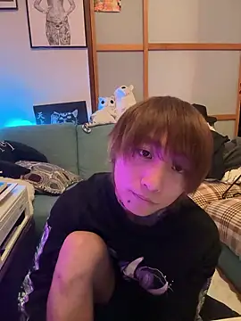 Snapshot of ryokunero chatting on 10/03/25, 11:51 ryokunero online show from 10/03/25, 11:51