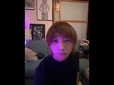 ryokunero online show from 11/12/25, 07:09