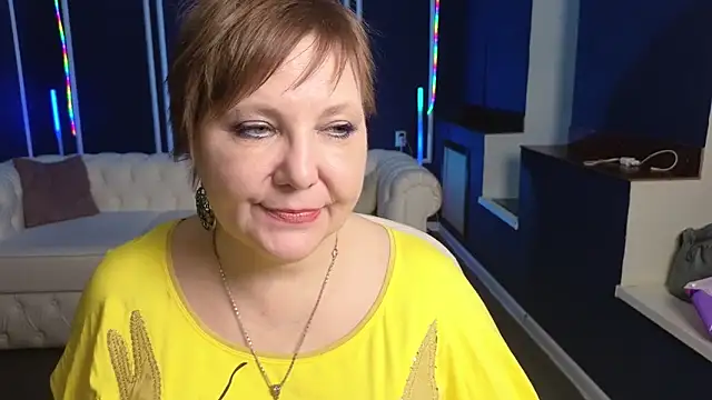 Snapshot of Kira_Kenet chatting on 03/12/25, 12:10 Kira Kenet online show from 03/12/25, 12:10