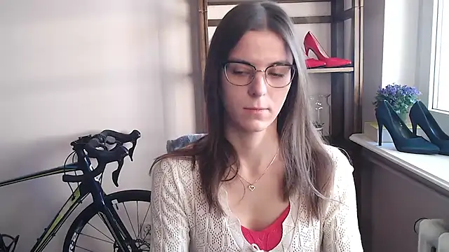 love megi online show from 02/01/26, 07:40