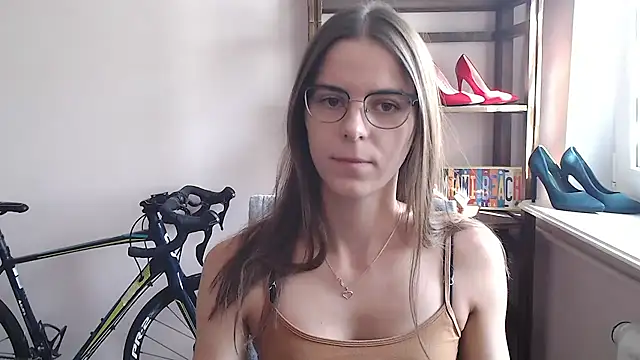 love megi online show from 04/23/26, 01:24