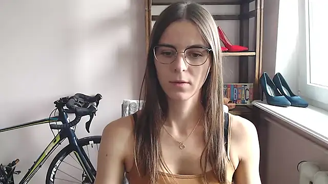 Snapshot of love_megi chatting on 06/01/26, 01:35 love megi online show from 06/01/26, 01:35