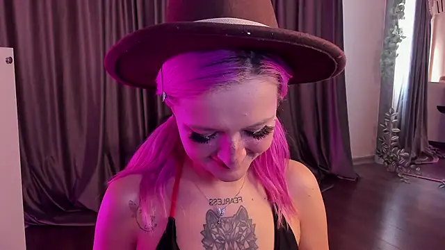 SunnyGlow online show from 10/24/25, 05:37