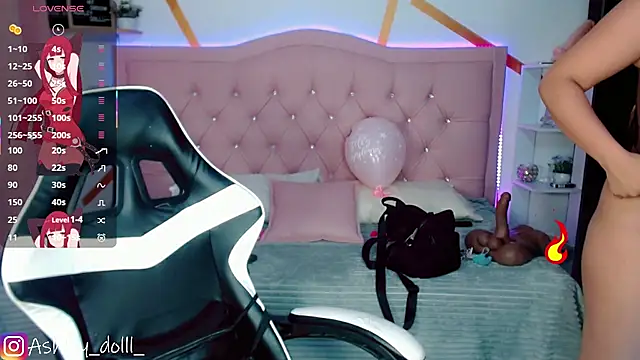 Snapshot of Ashley_dolll chatting on 11/05/25, 09:04 Ashley dolll online show from 11/05/25, 09:04