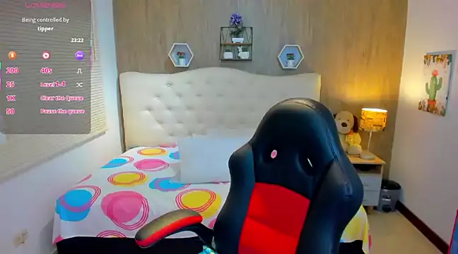  LiilyWong online show from 03/21/25, 04:49