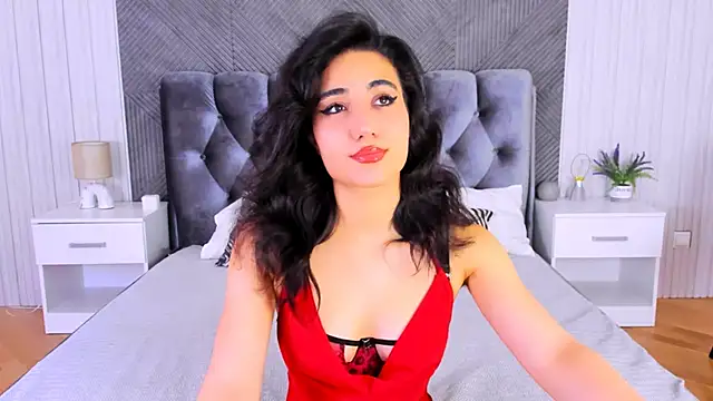 Maya Rogerss online show from 09/15/25, 02:28