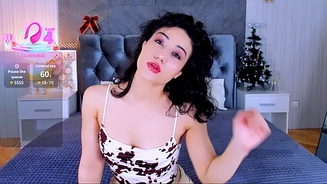 Maya Rogerss online show from 01/10/26, 02:41