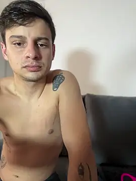 Snapshot of CarinaRose chatting on 02/03/26, 08:03 CarinaRose online show from 02/03/26, 08:03