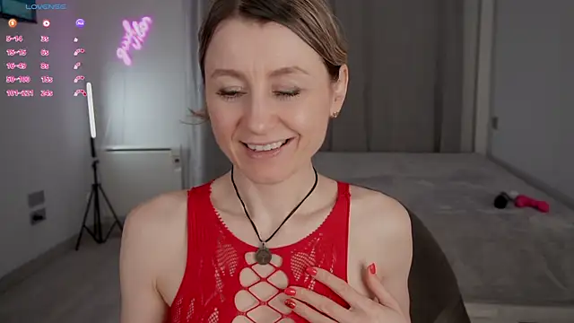   Milana     online show from 04/24/26, 05:59