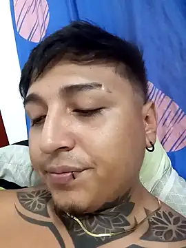 Snapshot of hot_dirty_paradise_66 chatting on 03/10/25, 02:17 hot dirty paradise 66 online show from 03/10/25, 02:17