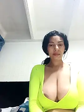 DaphneRosses online show from 03/19/26, 01:59