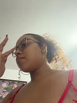 AlesiaCooper online show from 05/26/26, 02:51