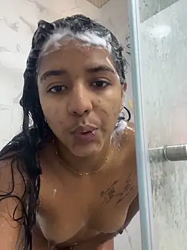 Snapshot of sofi_grisaless chatting on 09/30/25, 11:10 sofi grisaless online show from 09/30/25, 11:10