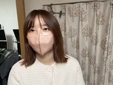 Snapshot of sa_mon_xx chatting on 03/18/25, 11:41 sa mon xx online show from 03/18/25, 11:41