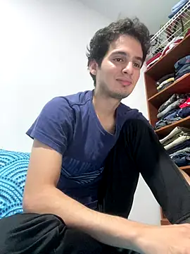 Thiagobb7 online show from 12/13/25, 11:21