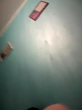 Snapshot of milan8886 chatting on 11/14/25, 06:28 milan8886 online show from 11/14/25, 06:28