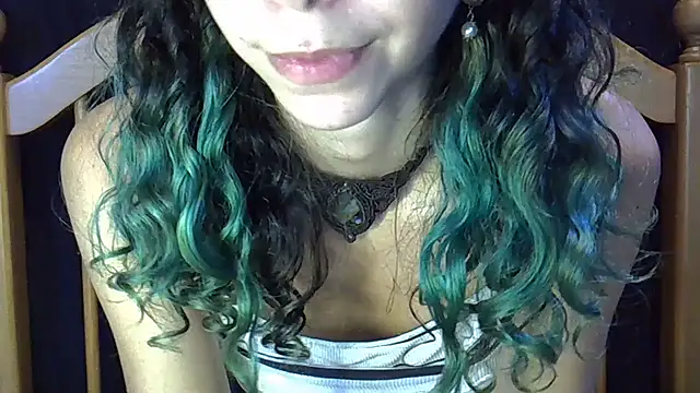 Snapshot of Shankiti chatting on 11/19/25, 03:34 Shankiti online show from 11/19/25, 03:34