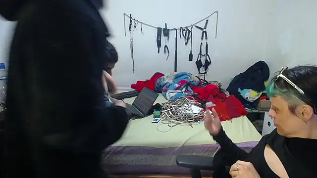 Snapshot of freyaa_sorcerees chatting on 03/18/25, 04:15 freyaa sorcerees online show from 03/18/25, 04:15