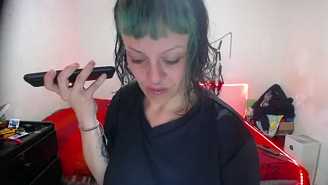 Snapshot of freyaa_sorcerees chatting on 03/19/25, 01:10 freyaa sorcerees online show from 03/19/25, 01:10