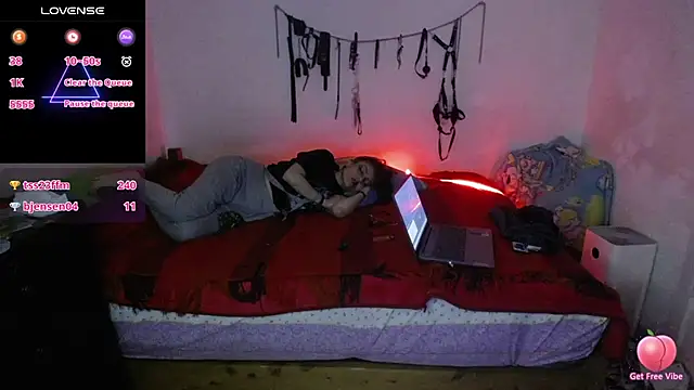 Snapshot of freyaa_sorcerees chatting on 03/20/25, 03:02 freyaa sorcerees online show from 03/20/25, 03:02