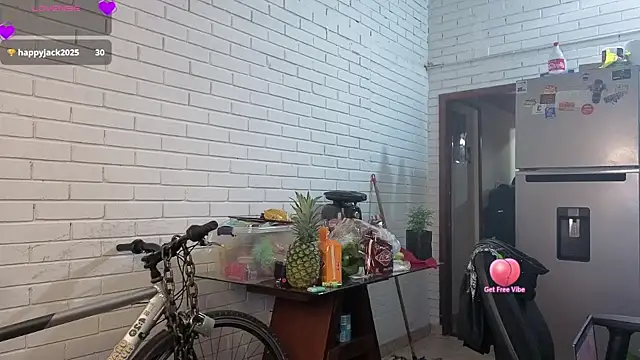 Snapshot of freyaa_sorcerees chatting on 09/12/25, 04:01 freyaa sorcerees online show from 09/12/25, 04:01