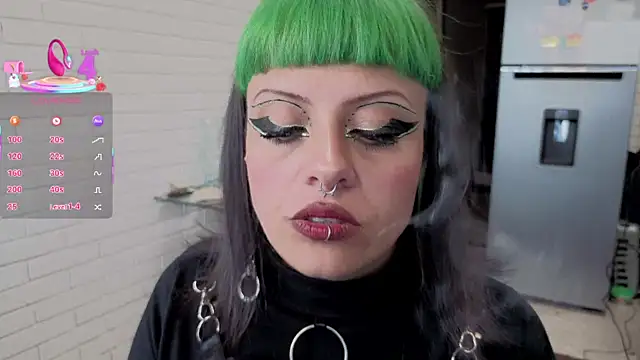 Snapshot of freyaa_sorcerees chatting on 11/13/25, 03:00 freyaa sorcerees online show from 11/13/25, 03:00