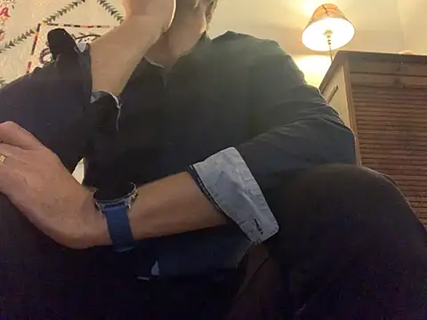 Simon 76 online show from 10/03/25, 07:44