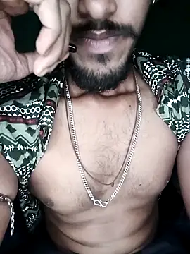 Snapshot of RanaSort chatting on 11/15/25, 04:36 RanaSort online show from 11/15/25, 04:36