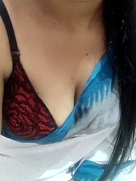 Snapshot of Indian_kannada_girl1 chatting on 09/17/25, 05:20 Indian kannada girl1 online show from 09/17/25, 05:20