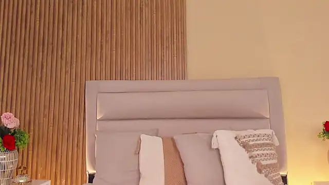 FatimaEvans online show from 11/24/25, 05:56