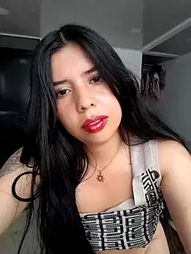 Snapshot of Anasoffie94 chatting on 03/13/25, 02:23 Anasoffie94 online show from 03/13/25, 02:23