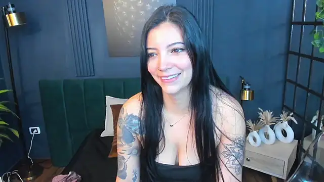 roxy hell online show from 01/10/26, 12:29