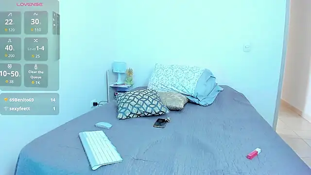 roxy hell online show from 02/25/26, 09:57