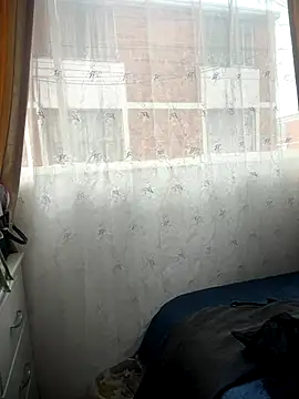 VictoriaGerard Pink online show from 12/21/25, 06:26