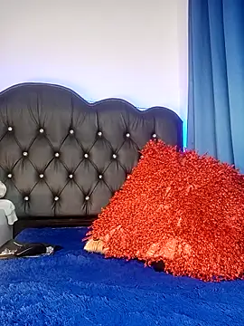 dareck 18 online show from 10/11/25, 07:18