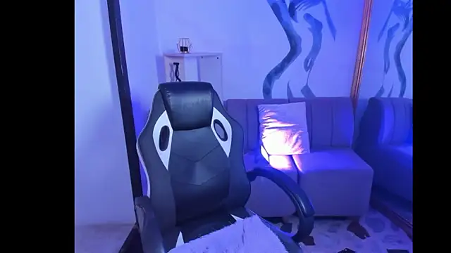 VanessaScott  online show from 02/16/26, 08:32