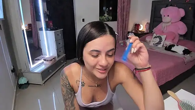 Paulet Johnson online show from 03/27/26, 04:51