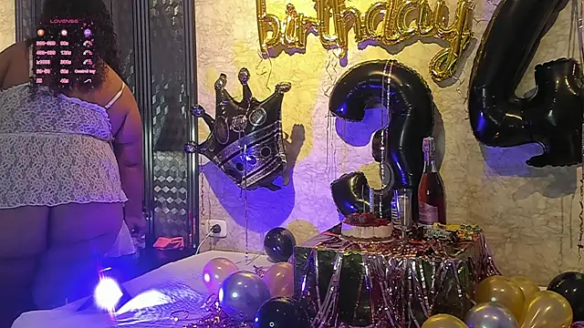 Snapshot of BBWHijab chatting on 01/08/26, 05:10 BBWHijab online show from 01/08/26, 05:10