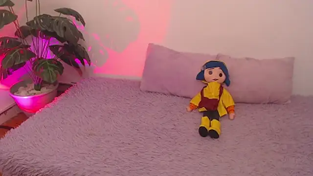 wet valery online show from 04/19/26, 12:04