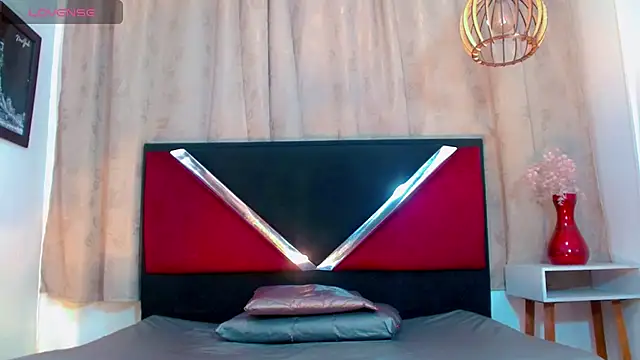 alexsandra kiss online show from 07/25/26, 11:30