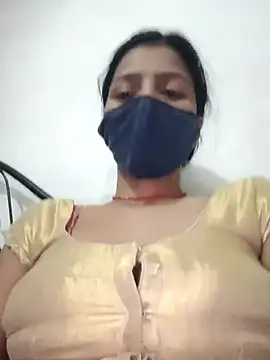 Snapshot of Daya_Chheda chatting on 10/15/25, 11:38 Daya Chheda online show from 10/15/25, 11:38