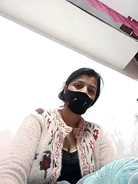 Snapshot of Daya_Chheda chatting on 11/16/25, 12:16 Daya Chheda online show from 11/16/25, 12:16