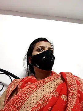 Snapshot of Daya_Chheda chatting on 11/23/25, 08:52 Daya Chheda online show from 11/23/25, 08:52